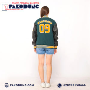 jaket varsity